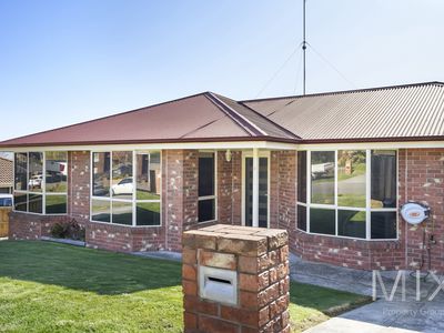 91 Sunshine Road, Austins Ferry