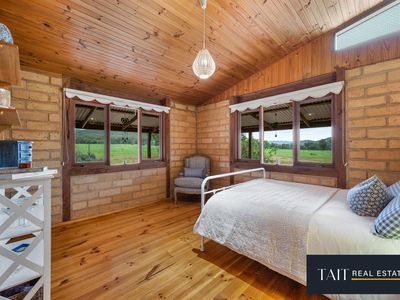 233 Braines Lane, Meadow Creek