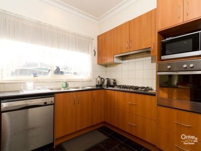 37 Bateman Grove, Hampton Park