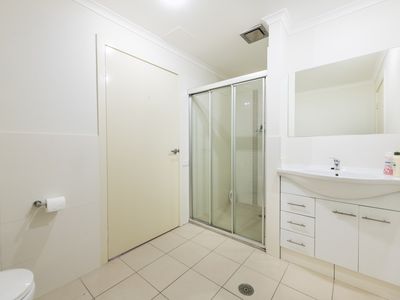 30 / 4 Ross Road, Queanbeyan