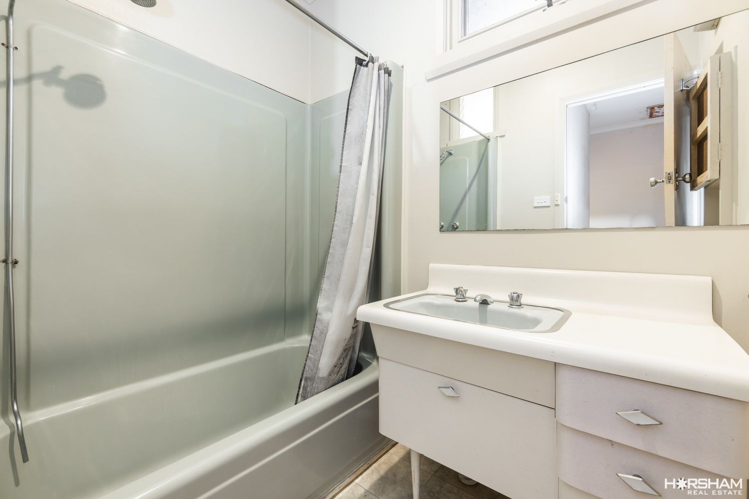 3 Raggatt Street, Horsham