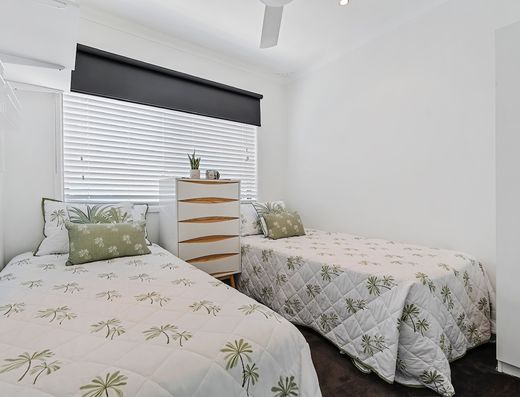 Old Tewantin Tropical Oasis      *** UNFURNISHED *** image 8