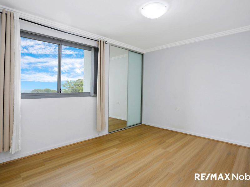 12 / 3 Charles Street, Carlingford