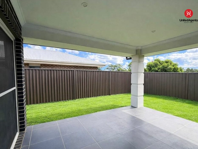 18 Willunga Street, Gledswood Hills