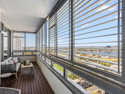 2304 / 8 Adelaide Terrace, East Perth