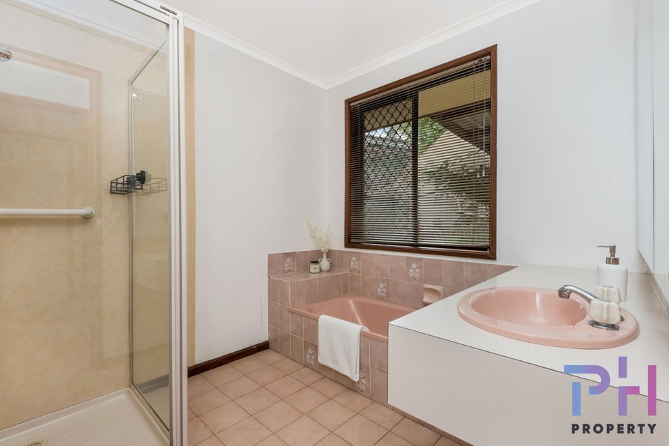 1 Taplan Court, Golden Square