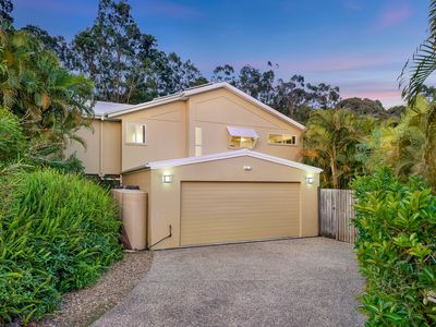 9 Atoli Rise, Pacific Pines