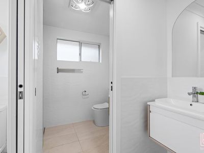 11 White Swan Avenue, Blue Haven