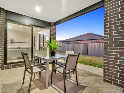 32 Nesting Vista, Craigieburn