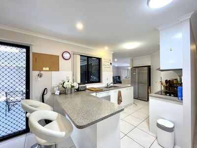 4 Trill Court, Urangan