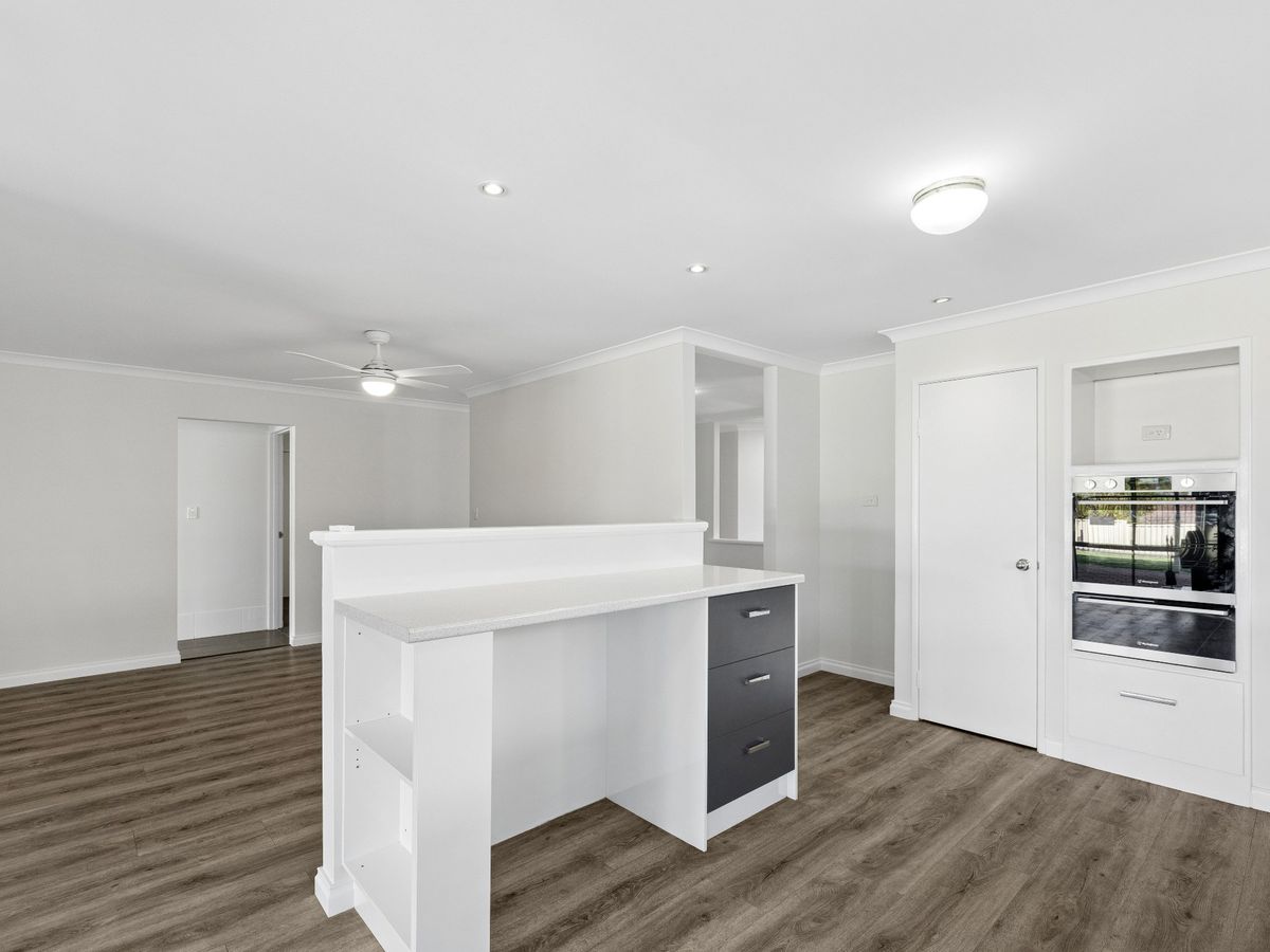 16 Ronsard Place, Yangebup