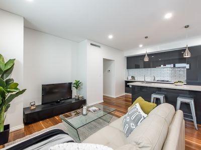 6/8 Gibney Avenue, Mount Hawthorn