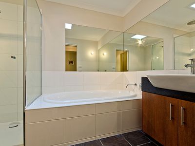 8 Thwaites Close, Highton