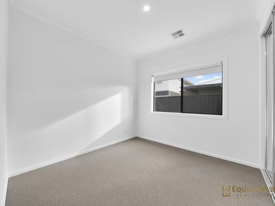23 Cyad Way, Manor Lakes