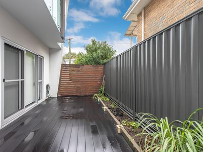 1/458 Charles Street, North Perth