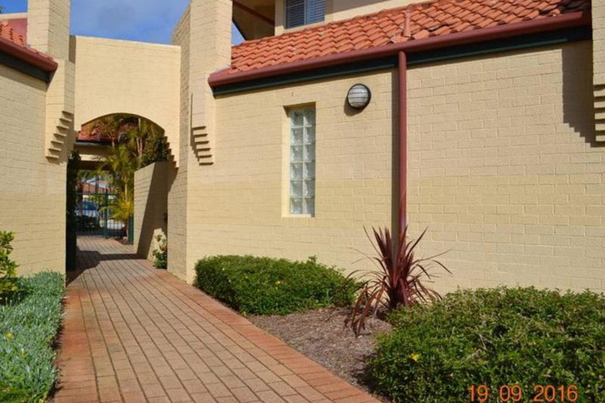 T14 / 24 Pearson Street, Churchlands