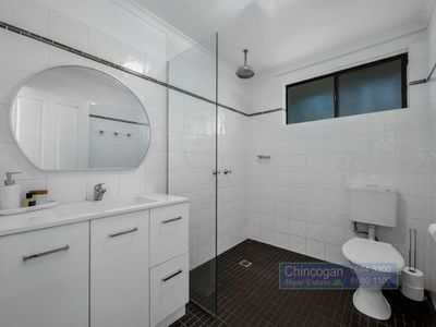 1 / 6 Boondoon Crescent, Ocean Shores