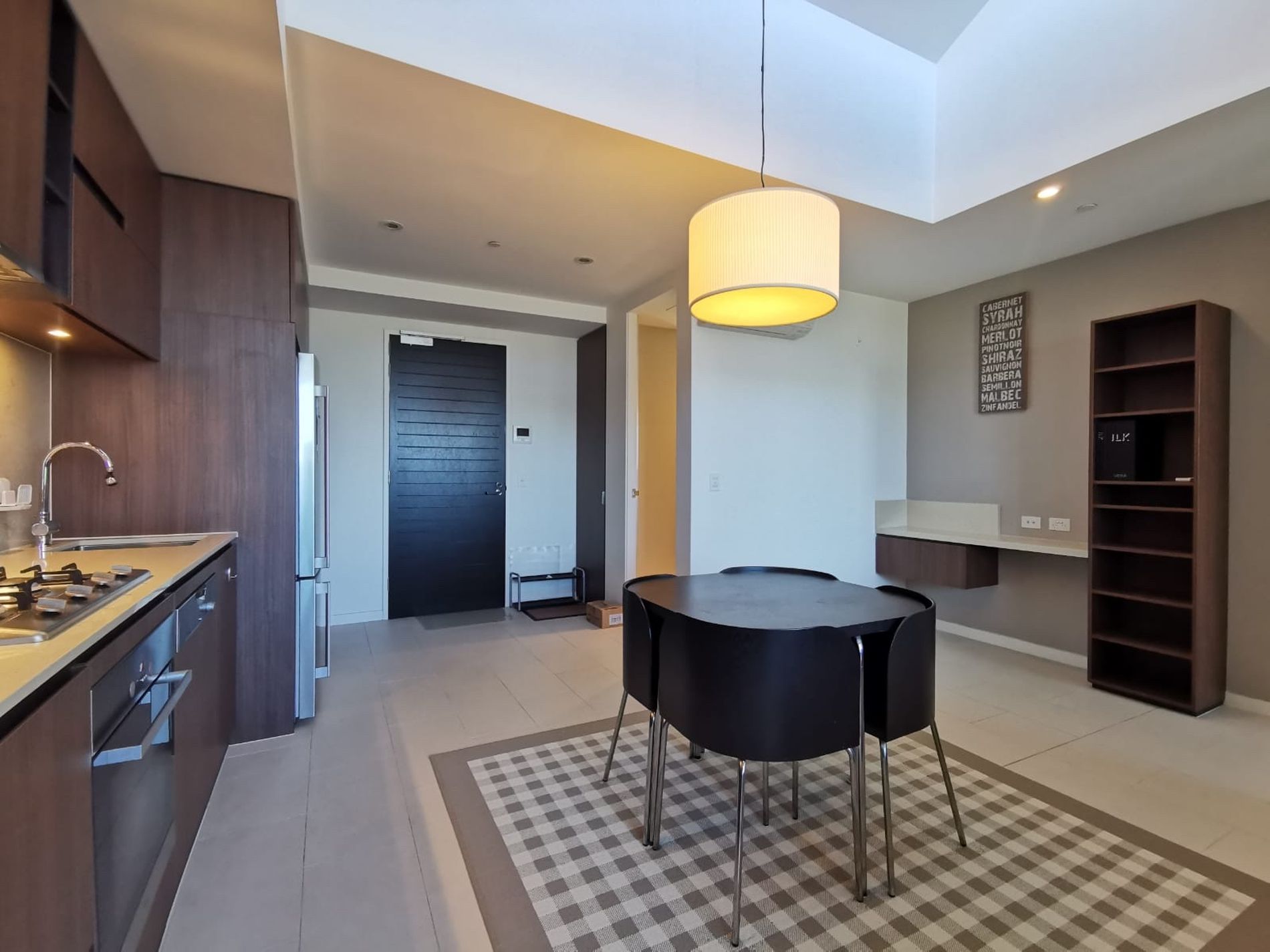 808 / 227 Toorak Road, South Yarra