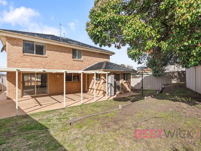 37 Cedar Drive, Llanarth