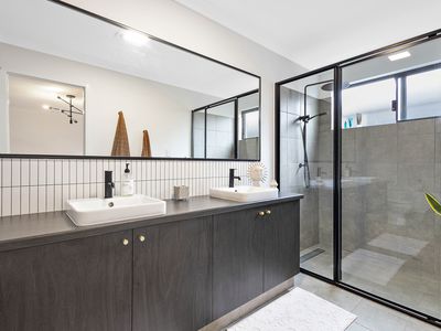 12 Claret Loop, Woodvale