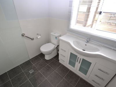 3 Beauty Avenue , Mount Beauty