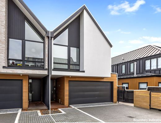 4 / 20 Darvel Street, Riccarton