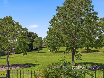5 Ashmore Crescent, Kanahooka
