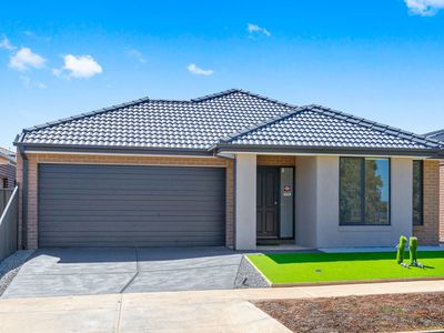 10 Genoa Chase, Cobblebank