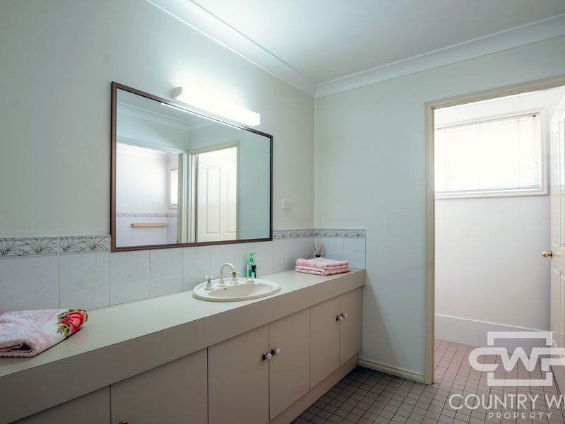 19 Potter Parade, Glen Innes