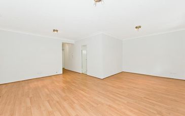 2 / 9-13 Sir Thomas Mitchell Rd, Bondi Beach