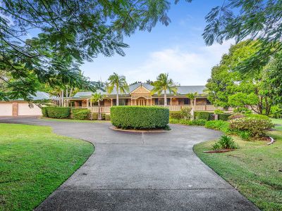 30 Glenmore Crescent, Rochedale South