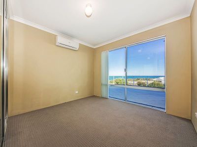 8 Knoll Rise, Yanchep