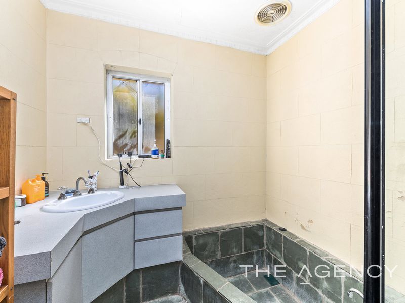 16 Owen Road, Hamilton Hill