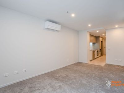 309 / 34 Oakden Street, Greenway