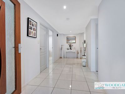 14 Whipbird Ct, Woodgate