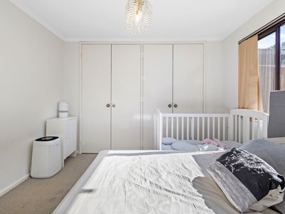 2 / 26 Earlston Way, Booragoon