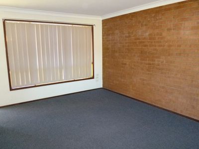 4 / 16 Storey Street, Oak Flats