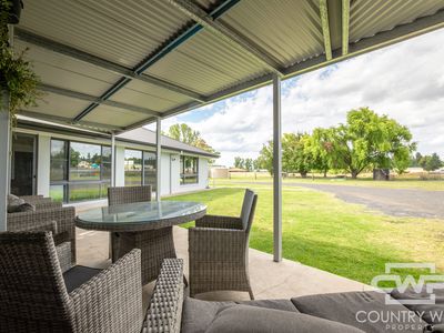 423 Grey Street, Glen Innes