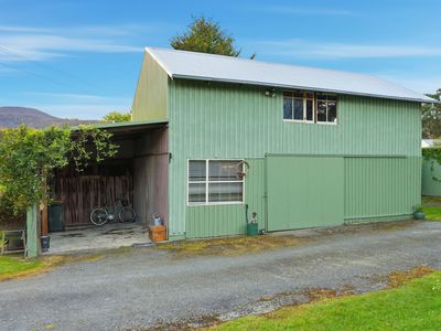 160 Lucaston Road, Lucaston