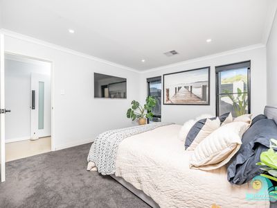 58 BRAZIER ROAD, Yanchep