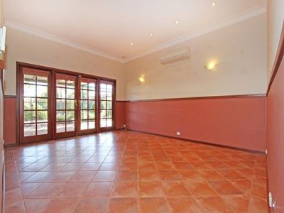 94 Killarney Street, Hannans