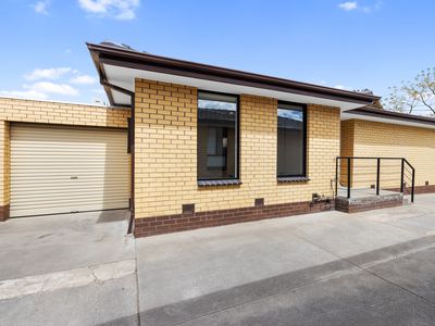4 / 15-17 Urwin Street, Yarraville