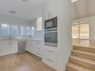 25 Moorpark Avenue, Yanchep