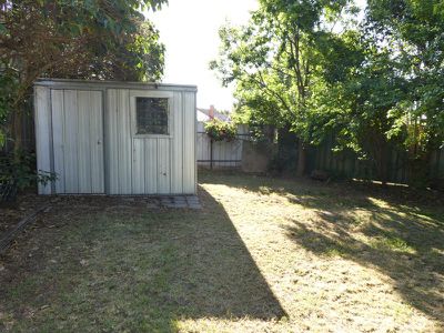 27 Delhi St, Seymour