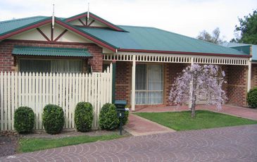2 / 26-28 Exell Mews, Berwick
