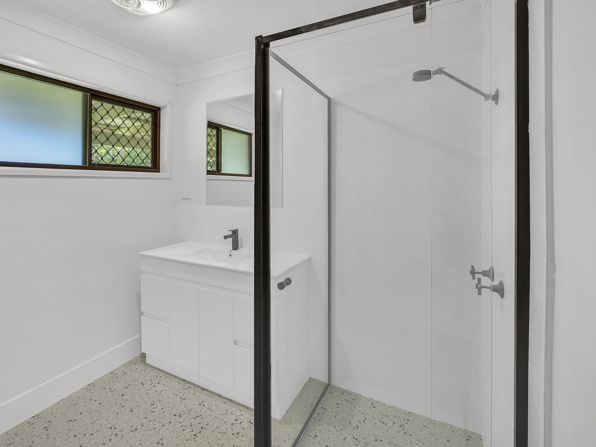 63 Sunbird , Parrearra