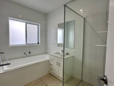 34 John St, Walloon