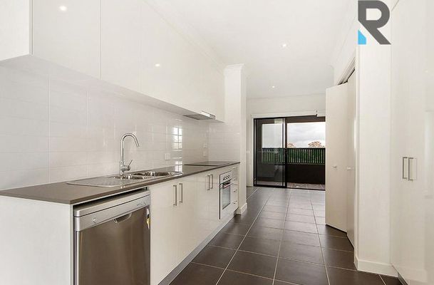 16 / 1-5 Beddison Road, Craigieburn