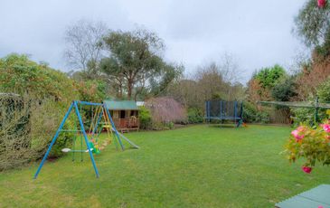 6 Paul Grove, Beaconsfield Upper
