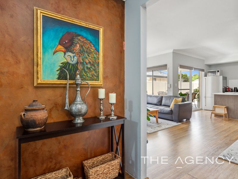 30 Hayeswater Circuit, Waikiki